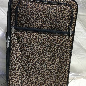 kovček (gepard vzorec)