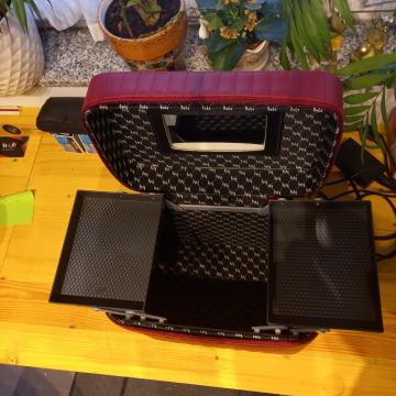 Kozmetični potovalni kovček