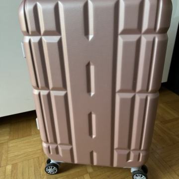 lep kovcek 4 koleščka  65cm