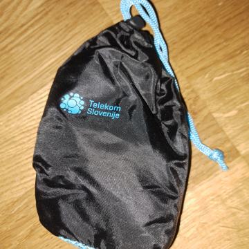 Mala torbica naprodaj