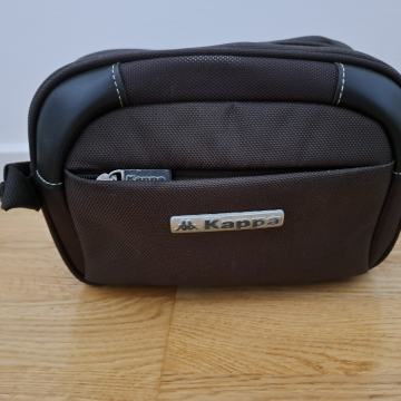 Manjša lepa torbica KAPPA naprodaj