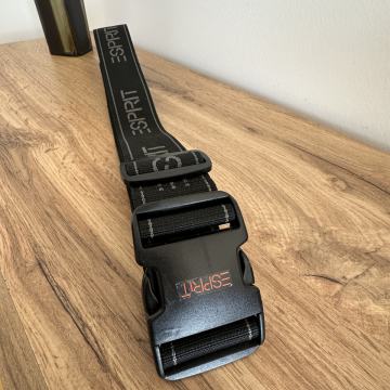 Pas / oznaka za prtljago Esprit