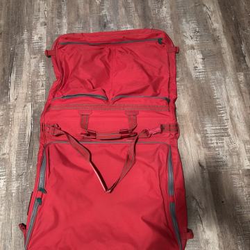 Potovalna torba za obleko