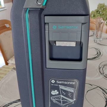 POTOVALNI KOČEK SAMSONITE.