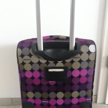 Potovalni kovček 22 x 32 x 50 cm