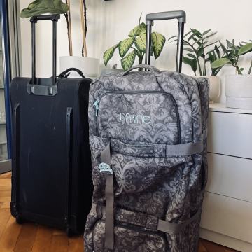 Potovalni kovček Dakine 100L