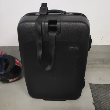 Potovalni kovček samsonite