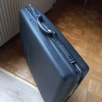 Potovalni kovček 45x15x60cm  Samsonite