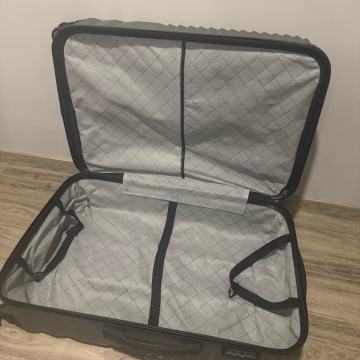 Potovalni kovček XL do 30kg