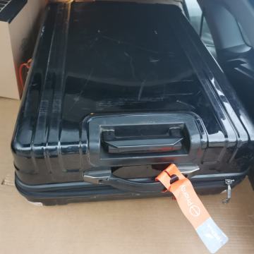 Potovalni kovček Zero Halliburton