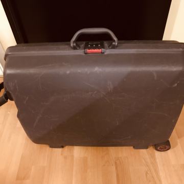 Samsonite potovalni kovček