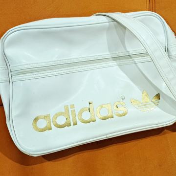 Torba, borša Adidas, športna, bele barve