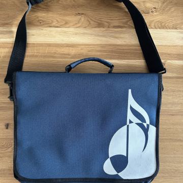 Torba za glasbeno šolo