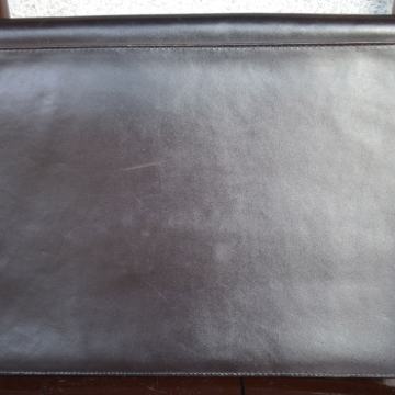 Usnjena aktovka, rjava, 33 x 24,5 cm