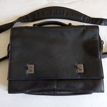 Usnjena torba aktovka Kenneth Cole, New York