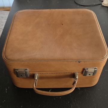 Vintage kovček