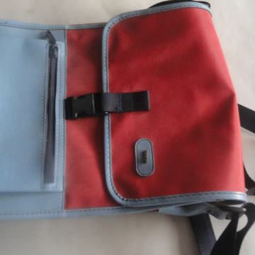 VINTAGE ŠOLSKA TORBA TOKO