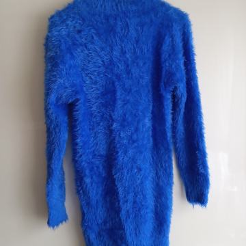 NOV MODER KOSMATEN DOLG PULOVER/PULI 38/40