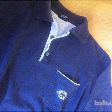 EKSTRA UGODNO! Lep moški pulover naprodaj zaradi selitve