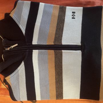 MOŠKI PULOVER CLAUDIO CAMPIONE NA ZADRGO ŠT. L, KOT NOV