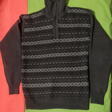 Moški pulover volnen 8 eur