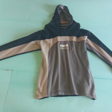 Pulover s kapuco GET st. 50