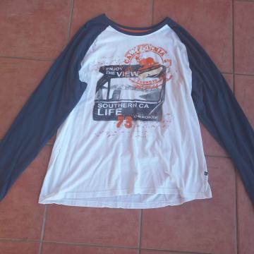 Pulover z dolgimi rokavi, majica velikost L