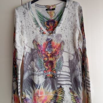 BELO PISAN VOLNEN PULOVER Z BISERČKI S/M