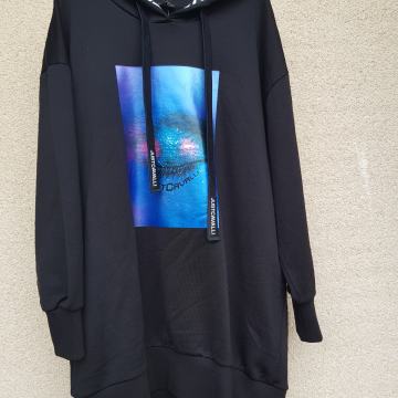 JUST CAVALLI ORIGINAL NOV ČRN PULOVAR M/XL