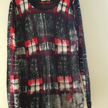 OUI NOV BOMBAŽEN RDEČE PISAN PULOVER 38/40