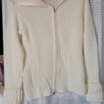 Puloverji novi iz volne , kasmirja, lan, bombaz