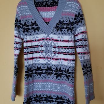SIVO PISAN NOV DOLG PULOVER S/M