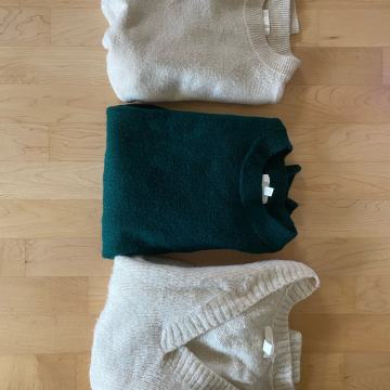 Tri puloverji H&M (vsi številka S)