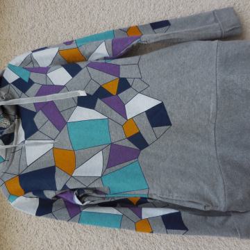 XDYW SIV PULOVER Z GEOMETRIJSKIM VZORCEM S/M