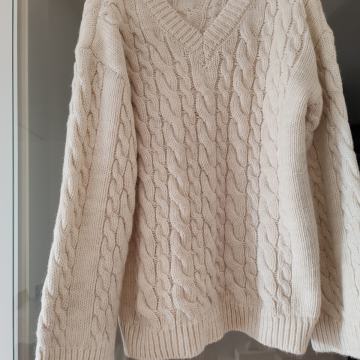 ŽENSKI BEŽ PULOVER LOVELY SISTERS Z DOLGIMI ROKAVI IN V-IZREZOM št. 46