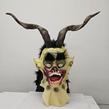 Maska Parkelj Krampus SKRÁTOF