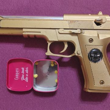 Pištola maškare rekvizit kostum