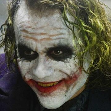 PUSTNI KOSTMU" BATMAN-JOKER "Maska + vijolični suknjic z brezrokavniko