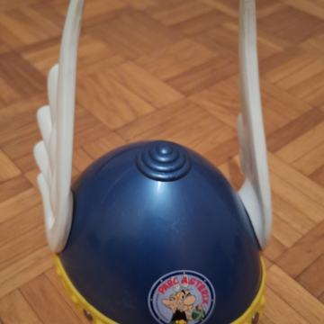 Asterix in Obelix čelada