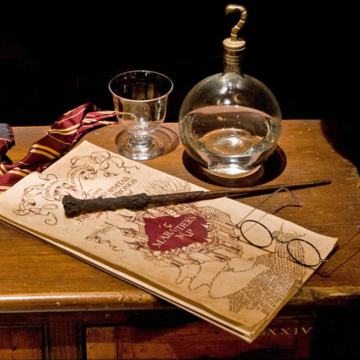 ČAROVNIŠKI ZEMLJEVID " HARRY POTTER "