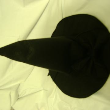 Klobuk za pustni kostum ČAROVNICA