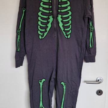 Kostum skeleton Zara
