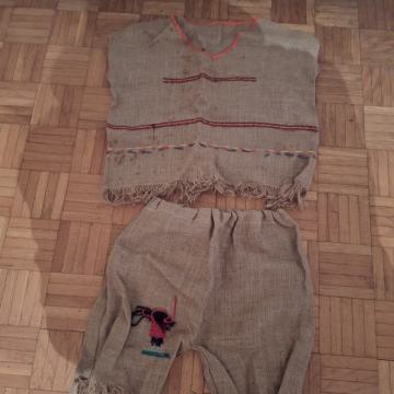 Pustni kostum - Indijanec