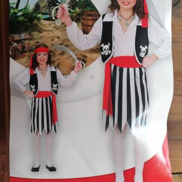 Pustni kostum PIRATKA, št. 158