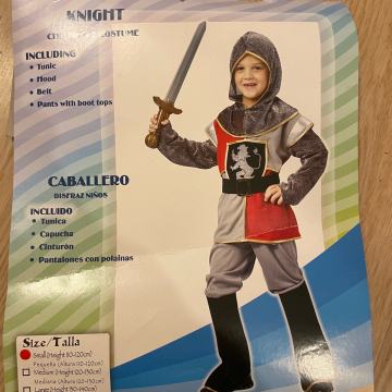 Pustni kostum VITEZ, št. 110-120