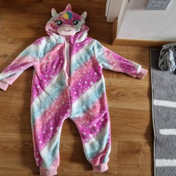 Pustni kustum #MAVRIČNI SAMOROG#