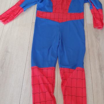 Pustno oblačilo spiderman 134