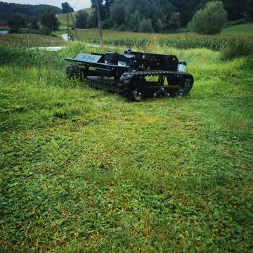 ID-Tech Daljinsko vodena kosilnica TANK 1100