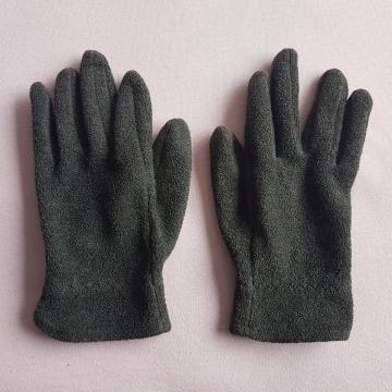 Sive rokavice iz flisa