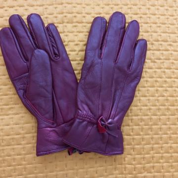 NOVE ženske usnjene rokavice M bordo rdeče